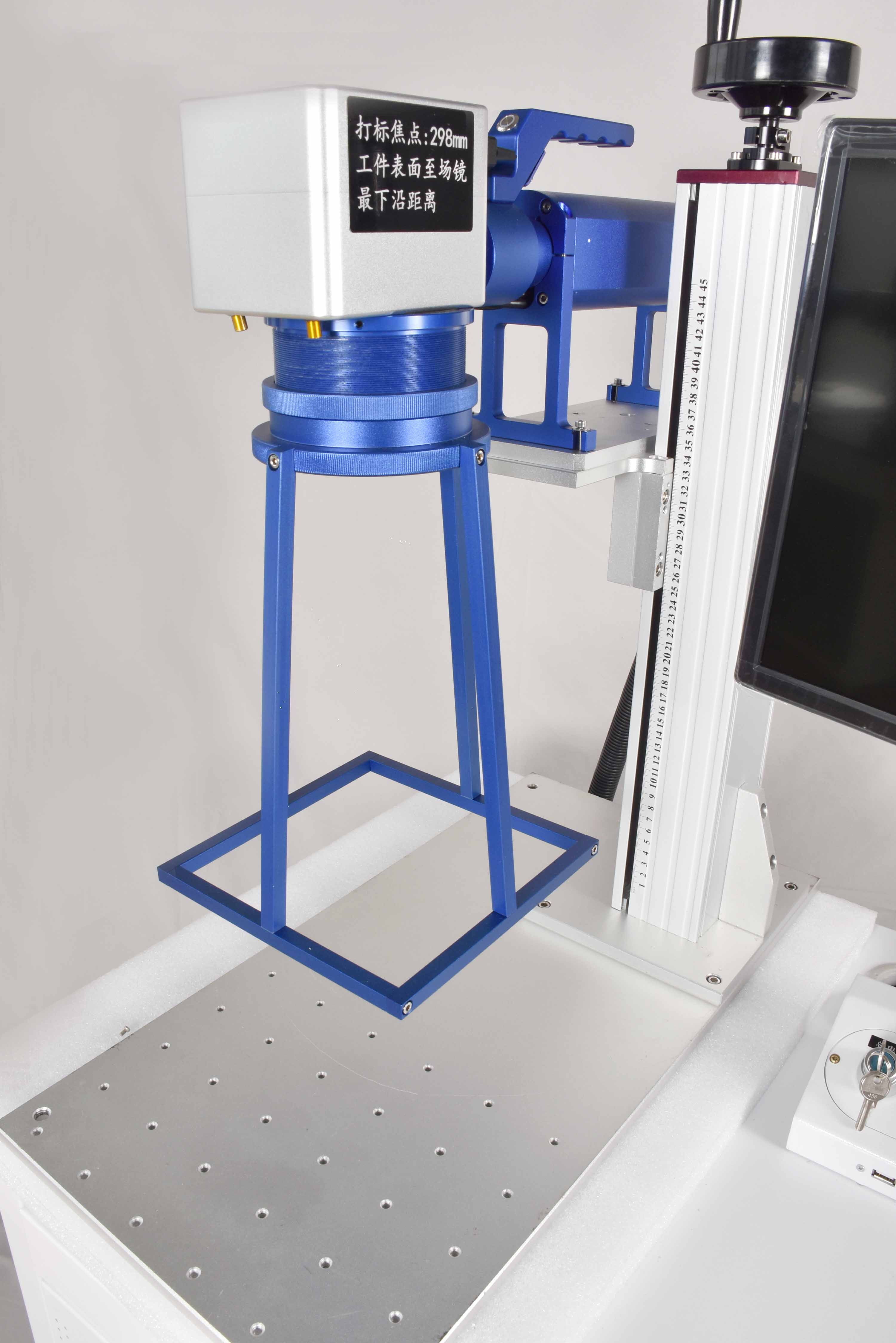 DSC_7030.jpg DSC_7030.jpg